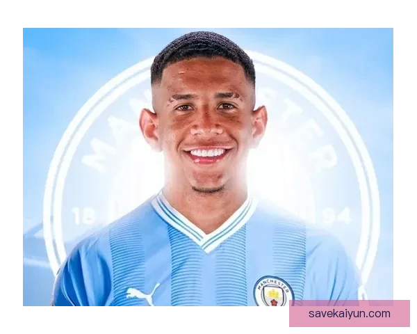 未来之星：新晋足球天才表现亮眼，引领年轻球员崛起之路